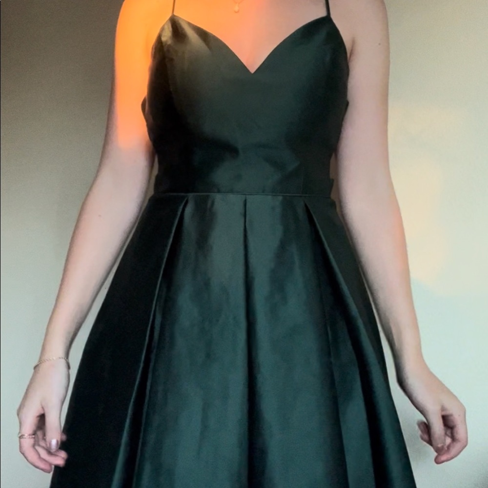 BANites size 5 womens formal dress :)
